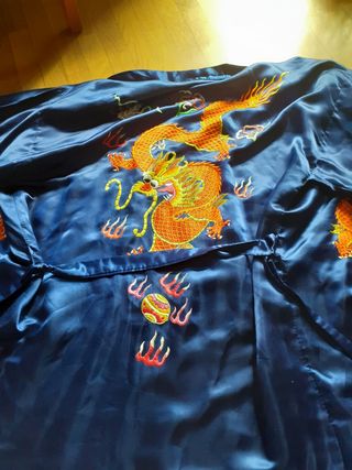 Kimono bordado de China