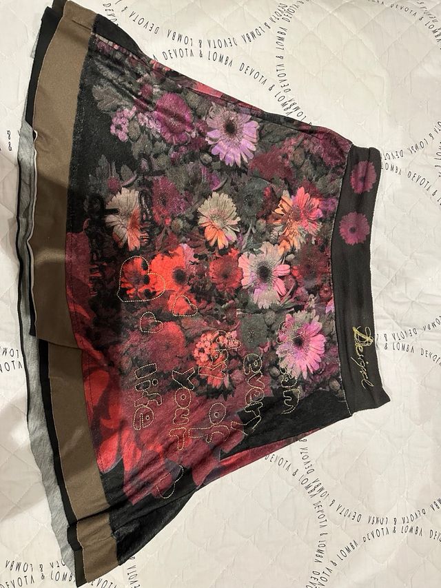 Falda desigual estampado floral talla XL