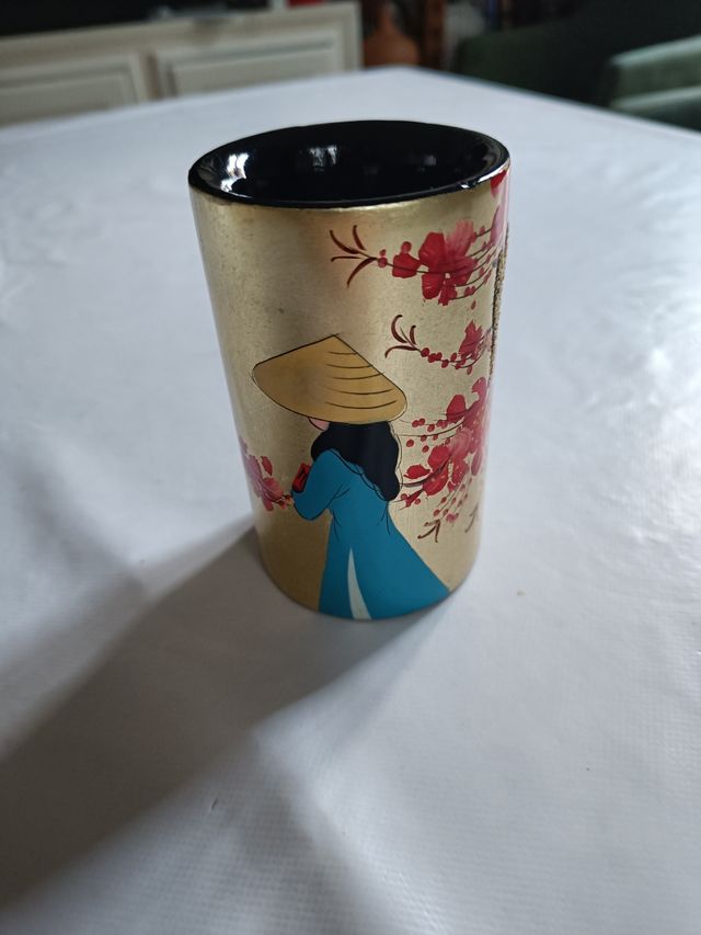 Cubilete porta lapiceros