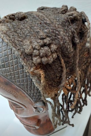 Antigua mascara PWO CHOKWE Angola 36 cm