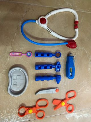 Maletín de médico de juguete