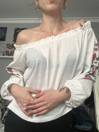 BLUSA BLANCA FLORES