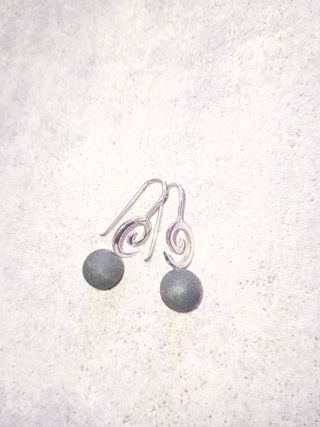 Collar y pendientes ha conjunto