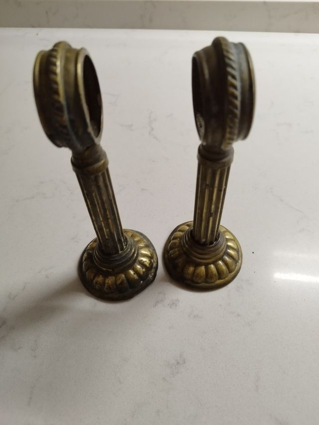 2 Soportes antiguos latón cortinas