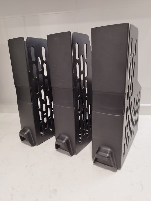 3 Archivadores de plástico