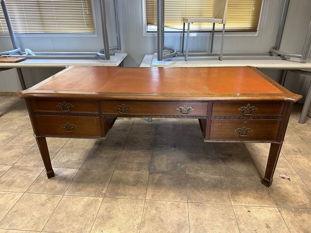 ANTIGUA MESA DE DESPACHO 198x100x77