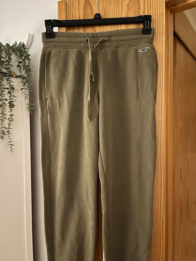 Pantalon chandal hollister verde caqui