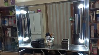 Espectacular armario de baño con espejo