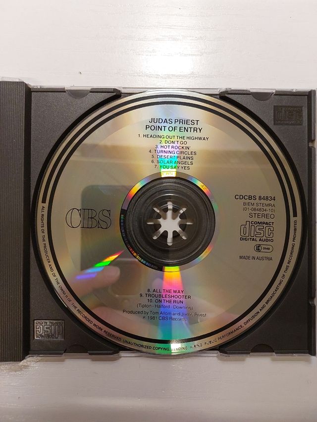 Judas Priest - Point Of Entry