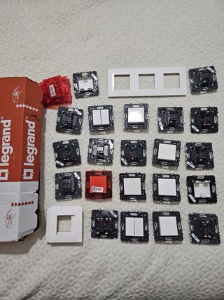 Pulsadores Legrand