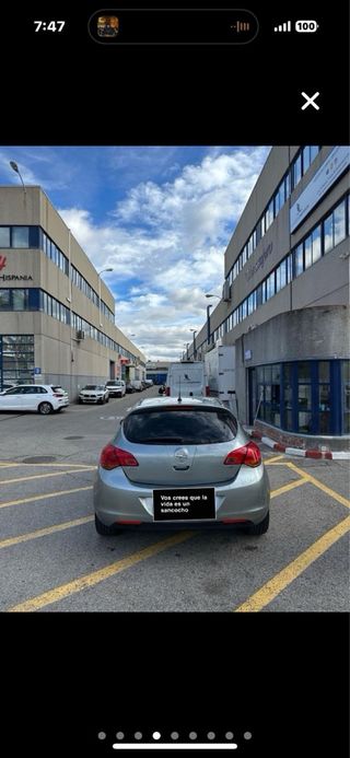 Opel Astra 2012
