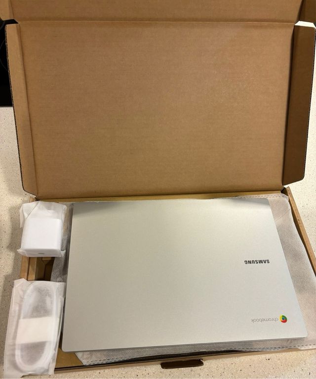 Ordenador portatil samsung nuevo