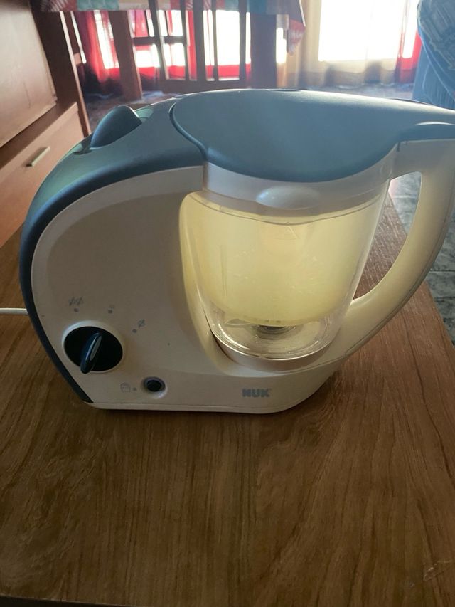 BATIDORA Y MEZCLADORA PARA BEBES