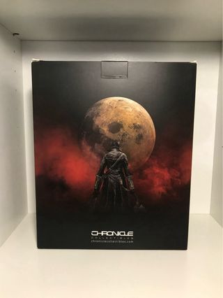 BloodBorne Hunter Statue