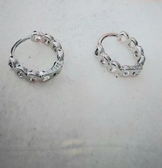 Mini pendientes aritos de corazones