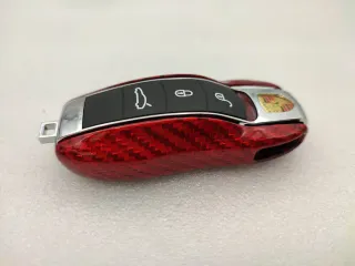 CARCASA DE CARBONO ROJA LLAVE PORSCHE