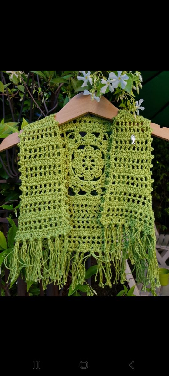 Gilet bimba fatto a mano