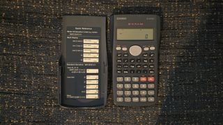 Calculadora científica CASIO fx-82 MS