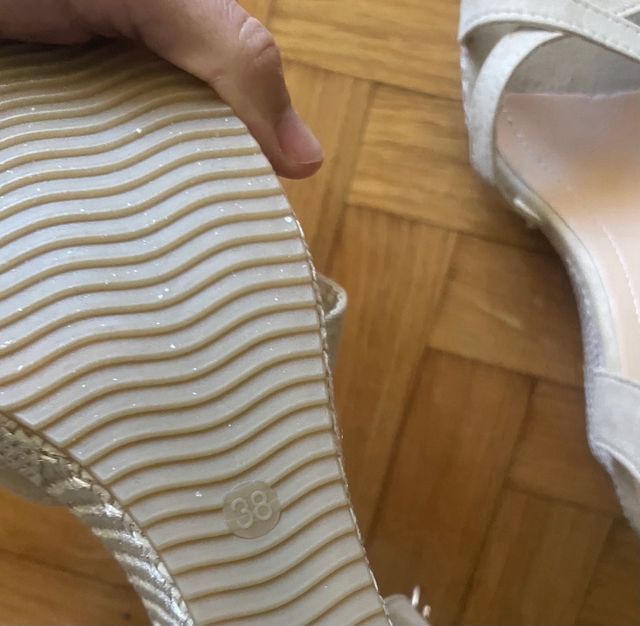 Zapatos de cuña nuevos! 9cm de tacon