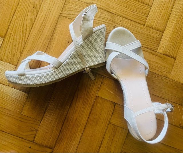 Zapatos de cuña nuevos! 9cm de tacon