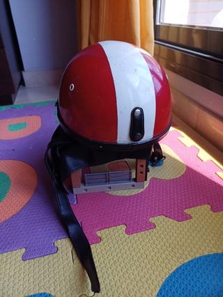 Casco antiguo de moto