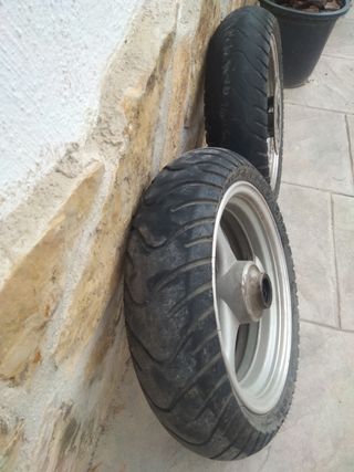 Ruedas
