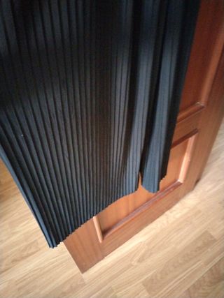 Mono negro graduación