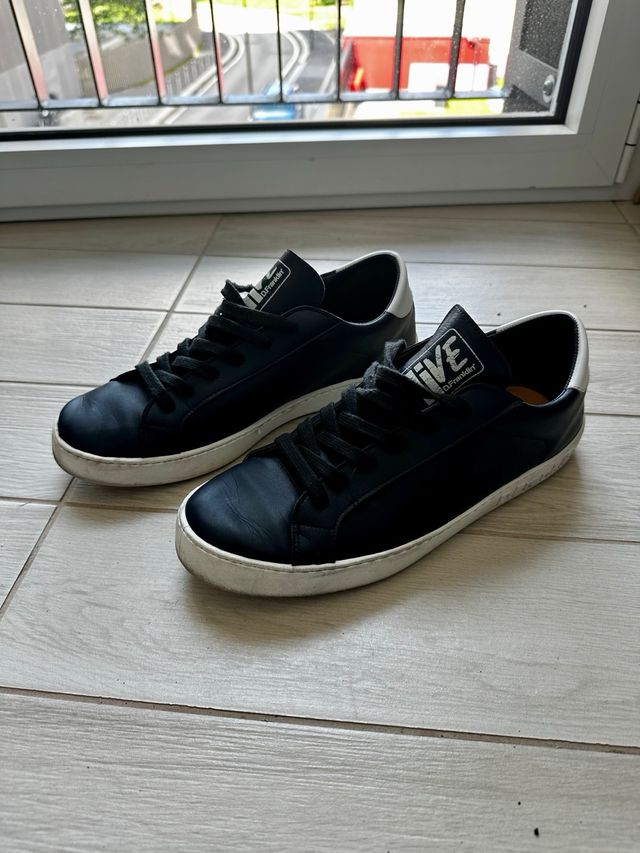 Sneaker Dr. Franklin