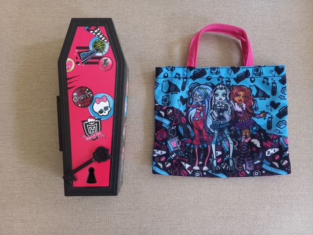 Monster High: caja y bolsito
