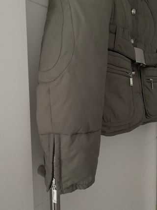 Chaqueta anorak de plumón de Purificación García