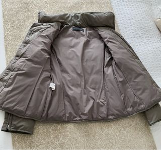 Chaqueta anorak de plumón de Purificación García