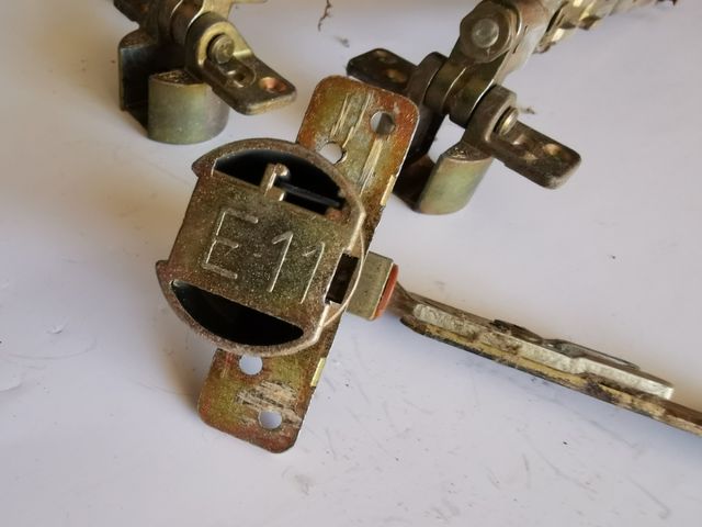 Cerniere Roto centro 250 / R 11 AXERARM