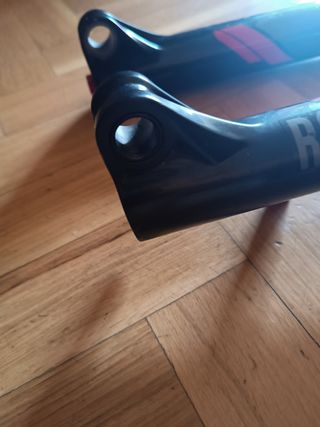 Horquilla bicicleta MTB rock shox