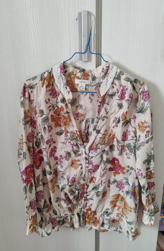 Pantalón y blusa estampada