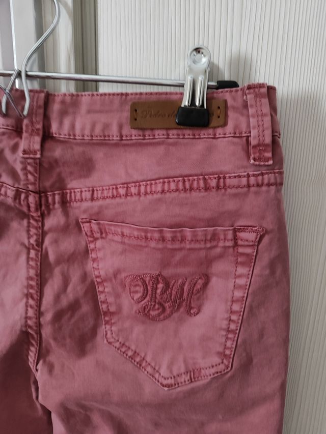 Pantalón y blusa estampada