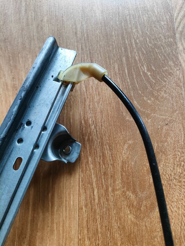 Elevalunas trasero derecho Qashqai j10