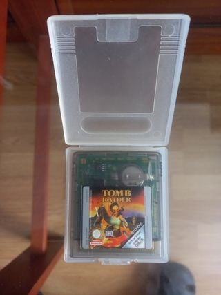 Game boy color tomb raider