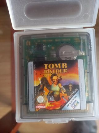 Game boy color tomb raider