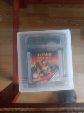 Game boy color tomb raider