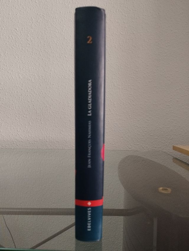 La gladiadora de edelvives.