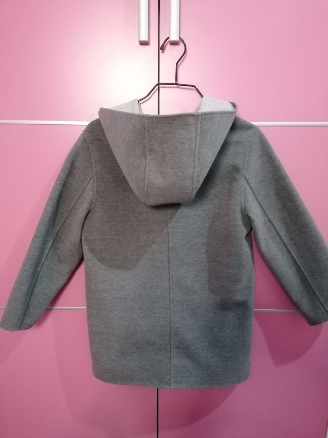 Abrigo mango gris niña