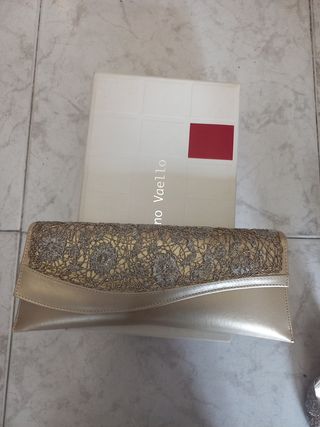 Zapatos y bolso de fiesta