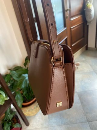 Borsa Thun