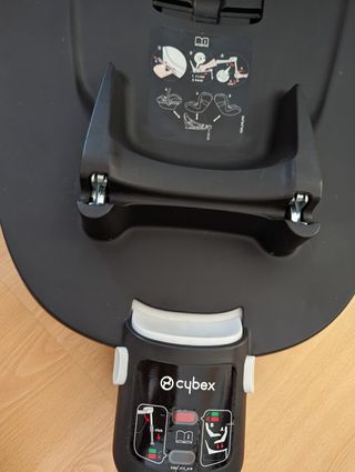 Silla Cybex Silver Aton + base isofix