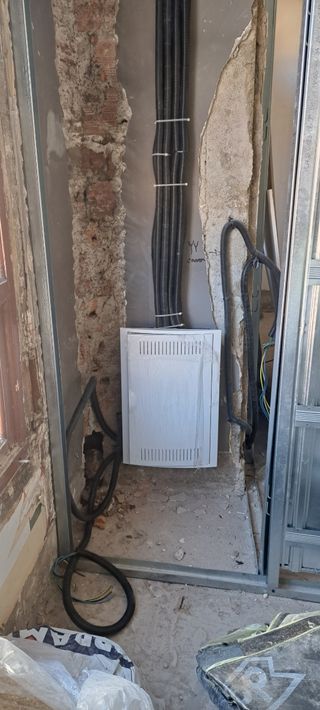 Pintura y electricidad 