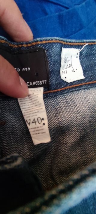 2 Cortos americanos talla 40 usa