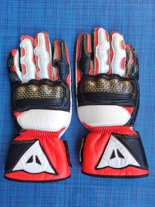 Guanti moto Dainese