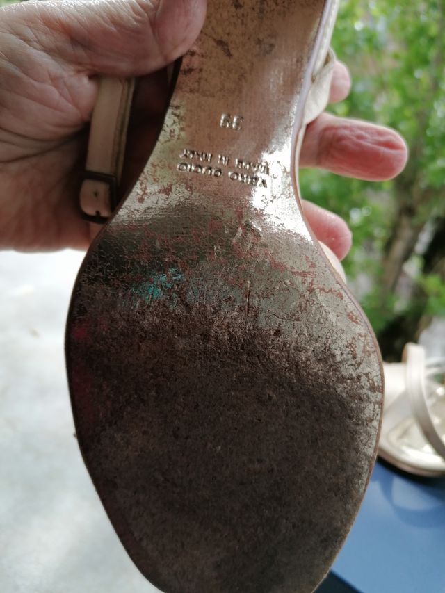 Sandali beige eleganti