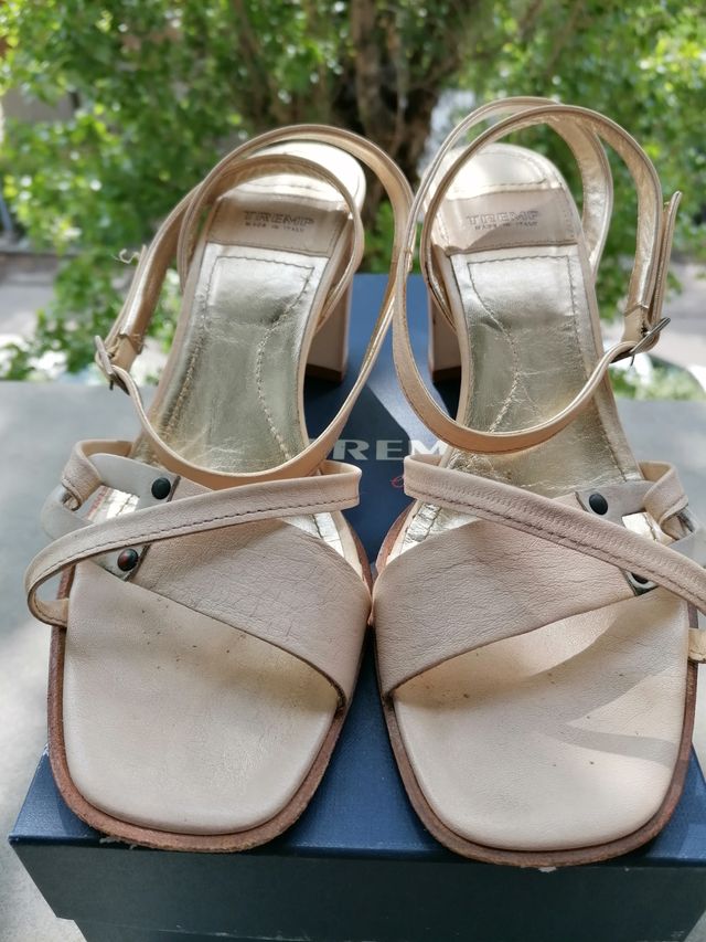 Sandali beige eleganti