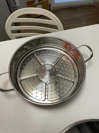 Padella con vaporiera